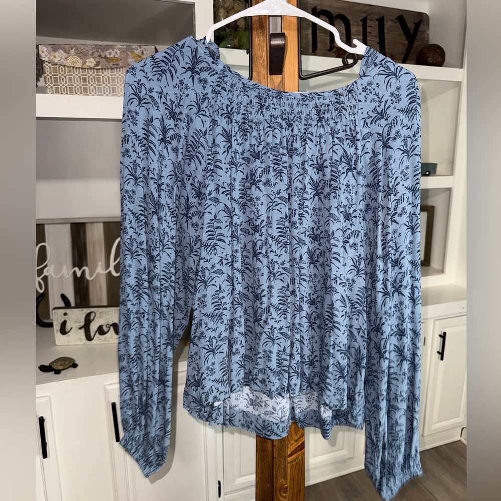 Wonderly Blue Botanical Print Blouse